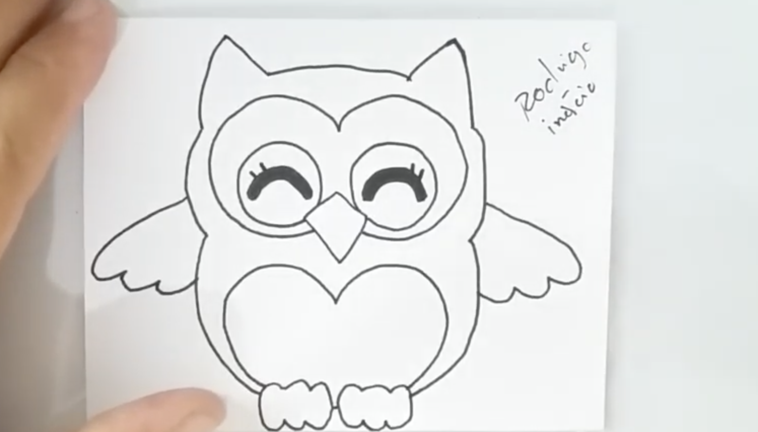 Colorindo páginas Como desenhar facilmente Pássaro da coruja