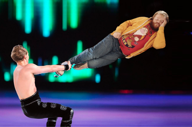 homem-dorme-no-trabalho-e-amigos-editam-sua-foto-6